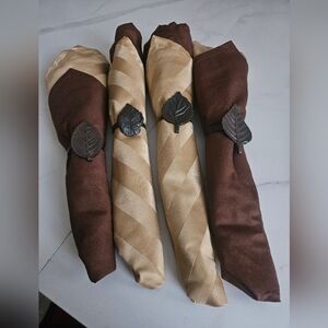 Fall/leaf napkin & napkin rings table placement settings/bundle for 4 people